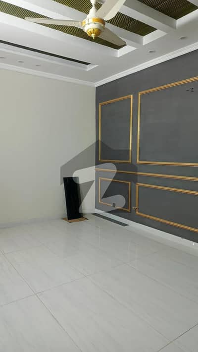 ای ۔ 11 اسلام آباد میں 3 کمروں کا 1 کنال زیریں پورشن 2.1 لاکھ میں کرایہ پر دستیاب ہے۔