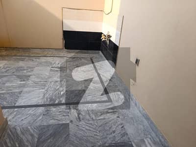 واپڈا سٹی ۔ بلاک کے واپڈا سٹی,فیصل آباد میں 4 کمروں کا 10 مرلہ مکان 85.0 ہزار میں کرایہ پر دستیاب ہے۔