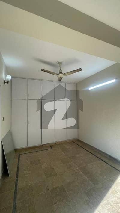 جی ۔ 15/4 جی ۔ 15,اسلام آباد میں 2 کمروں کا 3 مرلہ فلیٹ 35.0 ہزار میں کرایہ پر دستیاب ہے۔ جی ۔ 15/4 جی ۔ 15,اسلام آباد میں 2 کمروں کا 3 مرلہ فلیٹ 35.0 ہزار میں کرایہ پر دستیاب ہے۔