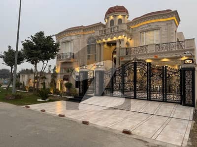 One Kanal Brand New luxury Spanish Bungalow Available For Rent Hot Location Phase 6