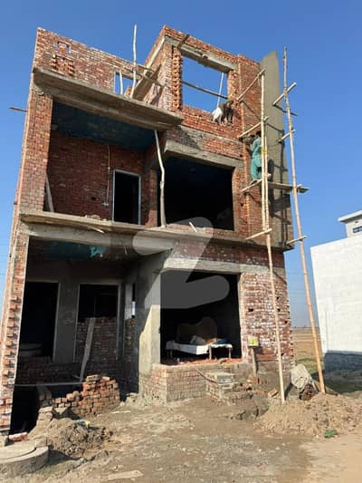 پارک ویو سٹی ۔ کرسٹل بلاک پارک ویو سٹی,لاہور میں 5 مرلہ رہائشی پلاٹ 45.0 لاکھ میں برائے فروخت۔