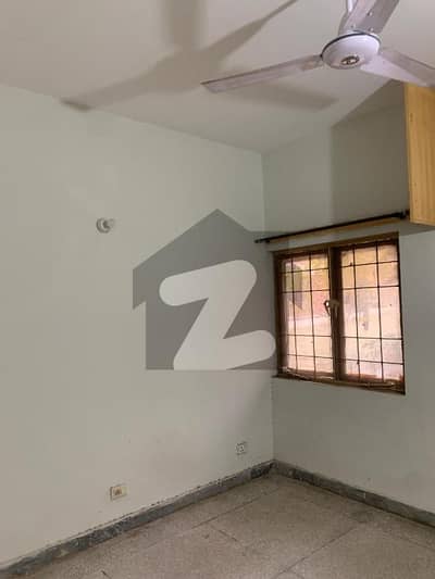 Ideal 700 Square Feet Flat Available In G-11/4, Islamabad