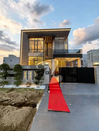 ڈی ایچ اے 9 ٹاؤن ۔ بلاک بی ڈی ایچ اے 9 ٹاؤن,ڈیفنس (ڈی ایچ اے),لاہور میں 5 کمروں کا 10 مرلہ مکان 4.65 کروڑ میں برائے فروخت۔