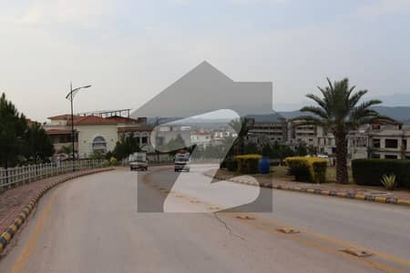 01 Kanal Fully Heighted Back Open Possession Plot for Sale