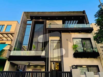 10 marla new brand house Heart Touching White House For Sale In Phase 2 A Block Citi Housing Phase 2 - Block A, Citi Housing - Phase 2, Citi Housing Society, Gujranwala, Punjab