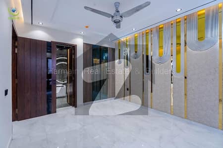 10 Marla Bungalow Block M phase-8