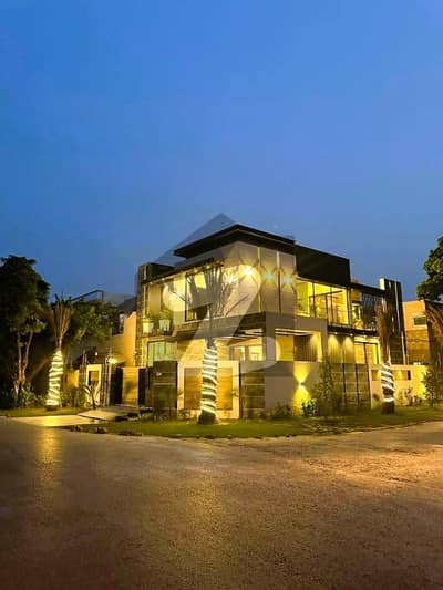 Rare Option: 6.5 Marla Corner Bungalow in DHA