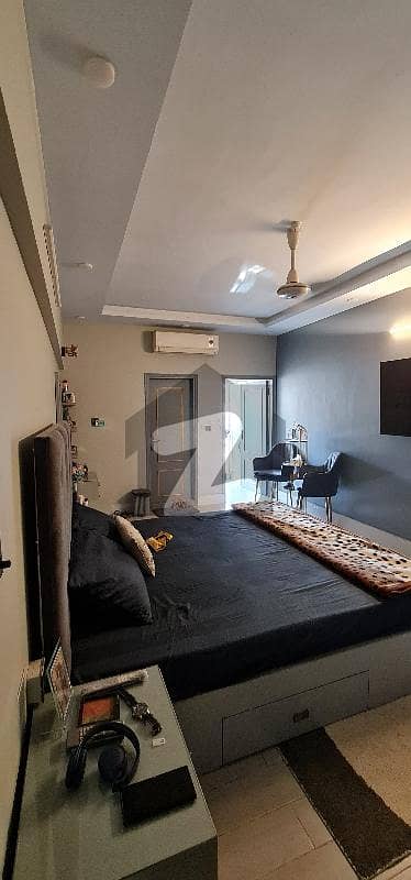 گارڈن ویسٹ کراچی میں 3 کمروں کا 8 مرلہ فلیٹ 90.0 لاکھ میں برائے فروخت۔