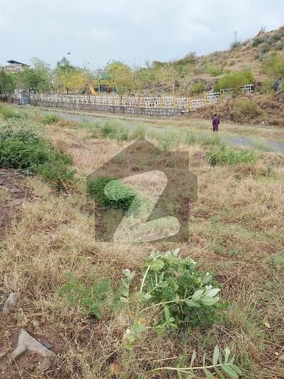 ڈی ۔ 12/3 ڈی ۔ 12,اسلام آباد میں 14 مرلہ رہائشی پلاٹ 12.0 کروڑ میں برائے فروخت۔