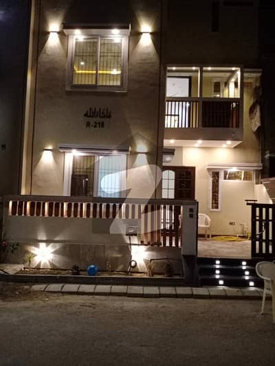 نیا ناظم آباد کراچی میں 5 کمروں کا 1 مرلہ مکان 6.5 کروڑ میں برائے فروخت۔