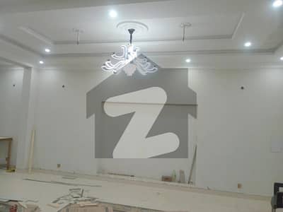 ایل ڈی اے ایوینیو لاہور میں 2 کمروں کا 10 مرلہ زیریں پورشن 65.0 ہزار میں کرایہ پر دستیاب ہے۔