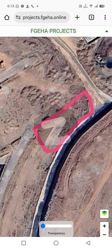 PROPER CORNER with extra land