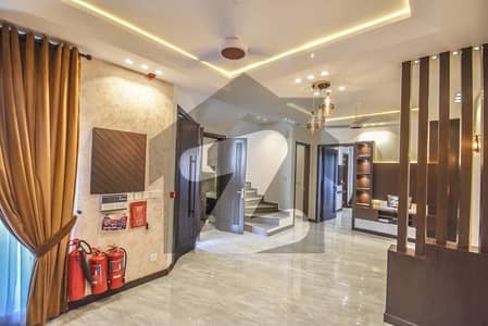 ڈی ایچ اے فیز 6 ڈیفنس (ڈی ایچ اے),لاہور میں 3 کمروں کا 5 مرلہ مکان 94.0 ہزار میں کرایہ پر دستیاب ہے۔