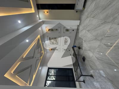 پاک عرب ہاؤسنگ سوسائٹی لاہور میں 3 کمروں کا 5 مرلہ مکان 2.75 کروڑ میں برائے فروخت۔