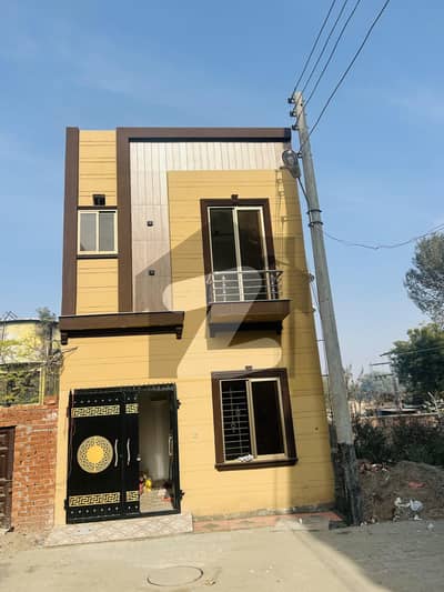 سبزہ زار سکیم لاہور میں 3 کمروں کا 3 مرلہ مکان 1.25 کروڑ میں برائے فروخت۔