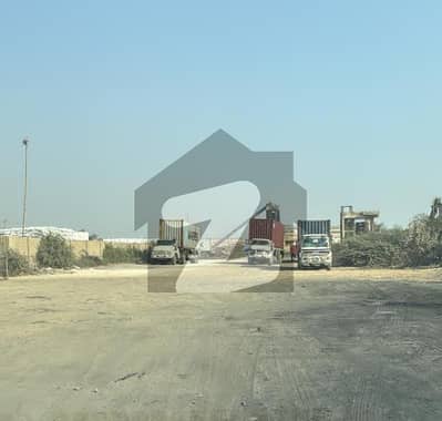 ماڑی پور کیماڑی ٹاؤن,کراچی میں 38 کنال صنعتی زمین 12.0 کروڑ میں برائے فروخت۔