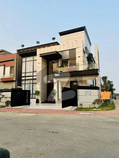 12 MARLA CORNER BRAND NEW LUXURY MODERN HOUSE FOR SALE IN SECTOR E BLOCK BAHRIA TOWN LAHORE