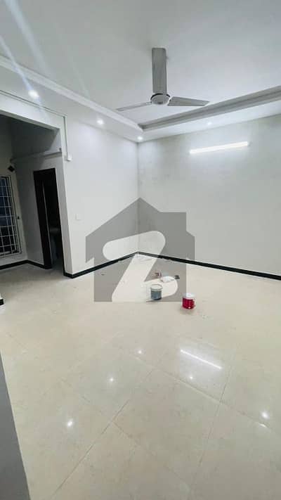 10 Marla (35x70) Upper Portion For Rent In G-13/3, Islamabad