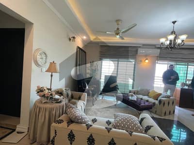 FURNISHED 3 BEDROOM APARTMENT AVAILABLE FOR RENT