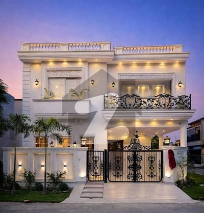 ڈی ایچ اے 9 ٹاؤن ڈیفنس (ڈی ایچ اے),لاہور میں 3 کمروں کا 5 مرلہ مکان 2.04 کروڑ میں برائے فروخت۔