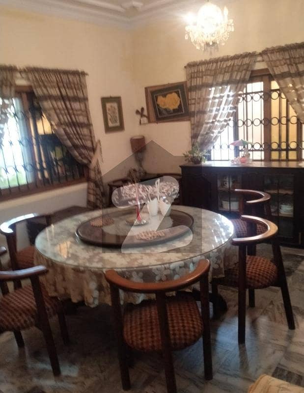 ڈی ایچ اے فیز 7 ڈی ایچ اے ڈیفینس,کراچی میں 5 کمروں کا 1 کنال مکان 10.25 کروڑ میں برائے فروخت۔ ڈی ایچ اے فیز 7 ڈی ایچ اے ڈیفینس,کراچی میں 5 کمروں کا 1 کنال مکان 10.25 کروڑ میں برائے فروخت۔