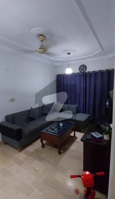 Flat For Sell In Gulistan-e-Jauhar Block 12 Flat For Sell In Gulistan-e-Jauhar Block 12