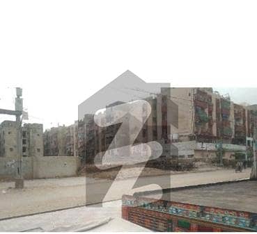 سکیم 33 کراچی میں 10 کنال کمرشل پلاٹ 11.25 ارب میں برائے فروخت۔