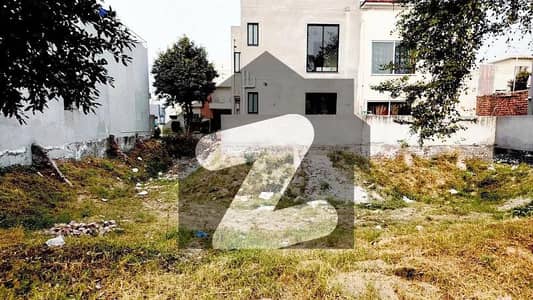 5 Marla Plot No. 1498 C Block On Prime Location Of DHA Phase 9 Town Lahore For Sale