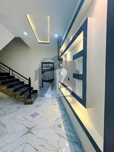 سفیان گارڈن ورسک روڈ,پشاور میں 4 کمروں کا 4 مرلہ مکان 1.4 کروڑ میں برائے فروخت۔