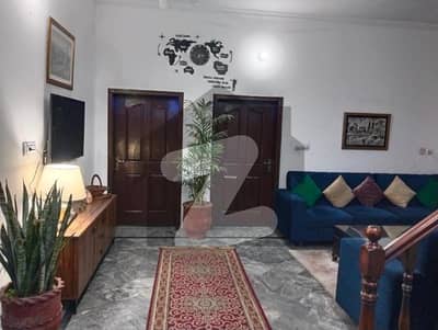 Elegant 1 Kanal Upper Portion Your Ideal Home Awaits!