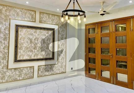 A 10 Marla House Is Up For Grabs In Bahria Town