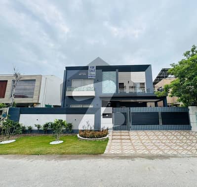 10 Marla Furnished Bungalow | DHA Best Ever