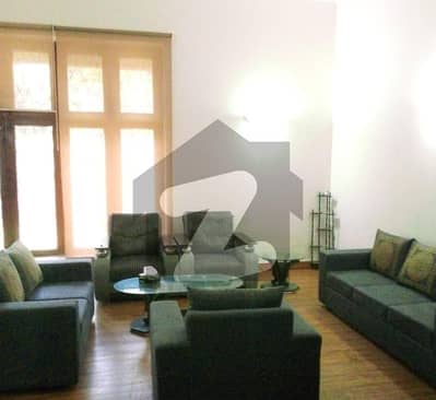 36 Marla House At Excellent Location In Gulberg III