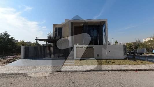 Well-constructed Corner House Available For sale In DHA Phase 2 - Sector D