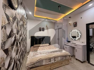 جوہر ٹاؤن فیز 2 - بلاک ایچ3 جوہر ٹاؤن فیز 2,جوہر ٹاؤن,لاہور میں 1 کمرے کا 2 مرلہ فلیٹ 50.0 لاکھ میں برائے فروخت۔