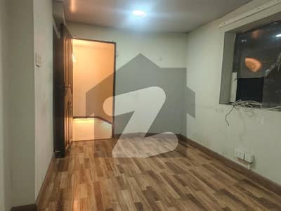 12 Marla Upper Portion For Rent In Gulberg
