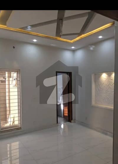 1 Kanal Upper Portion Available For Rent Ex Park View Phase 8 1 Kanal Upper Portion Available For Rent Ex Park View Phase 8