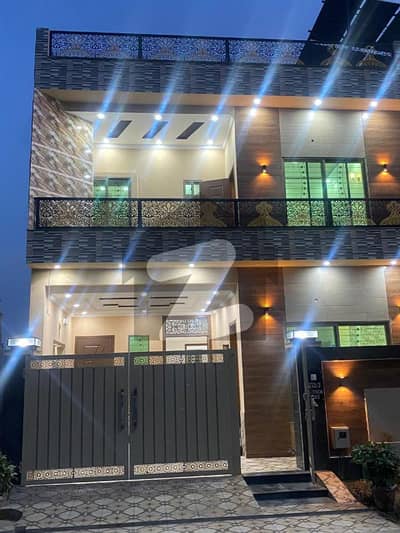 پارک ویو سٹی ۔ پلاٹینم بلاک پارک ویو سٹی,لاہور میں 4 کمروں کا 5 مرلہ مکان 1.73 کروڑ میں برائے فروخت۔