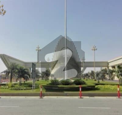 Prime Location In Bahria Town - Precinct 10-A 200 Square Yards House For rent