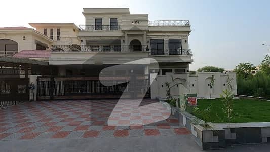 1kanal Brand New House For Sale Size 50*90