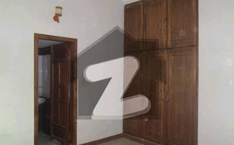 14 Marla Spacious Lower Portion Available In I-8/4 For rent