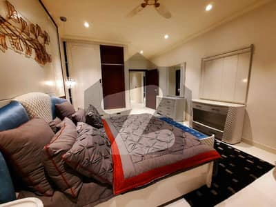 گولڈ کرسٹ ہائی لائف ڈی ایچ اے ڈیفینس فیز 2,ڈی ایچ اے ڈیفینس,اسلام آباد میں 3 کمروں کا 10 مرلہ فلیٹ 3.04 کروڑ میں برائے فروخت۔