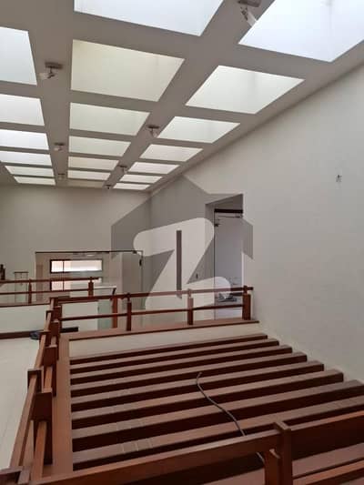 ڈی ایچ اے فیز 6 ڈی ایچ اے ڈیفینس,کراچی میں 6 کمروں کا 2 کنال مکان 9.0 لاکھ میں کرایہ پر دستیاب ہے۔