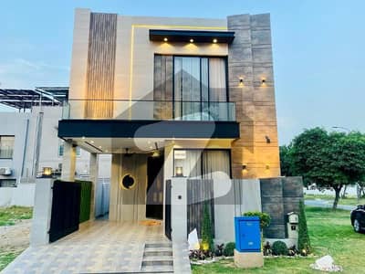 DEFENCE BEAUTIFUL 5 MARLA BRAND NEW FURNISHED HOUSE FOR SALE IN DHA LAHORE