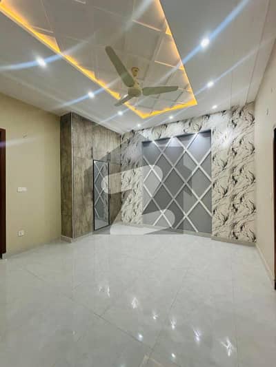 10 Marla House For Rent