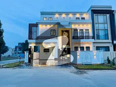 CORNER 11.5 MARLA BRAND NEW HOUSE AVAILABLE FOR SALE CITI HOUSING GUJRANWALA