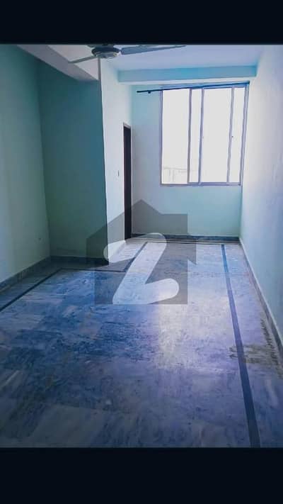 Female Flatmate Only