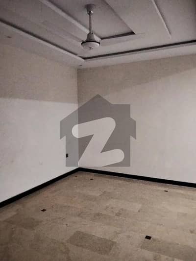 ایف ۔ 6 اسلام آباد میں 5 کمروں کا 18 مرلہ مکان 23.5 کروڑ میں برائے فروخت۔