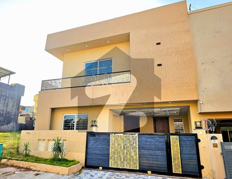 Investor Price 7 Marla House For Sale In Bahria Phase 8 Investor Price 7 Marla House For Sale In Bahria Phase 8
