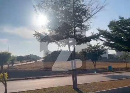 پائن ہلز ڈی ایچ اے ڈیفینس فیز 5,ڈی ایچ اے ڈیفینس,اسلام آباد میں 1 کنال رہائشی پلاٹ 6.5 کروڑ میں برائے فروخت۔